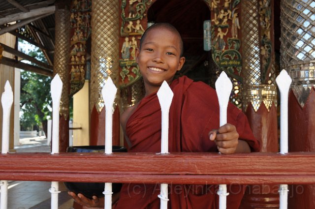 104 - Shwedagon Pagoda.jpg